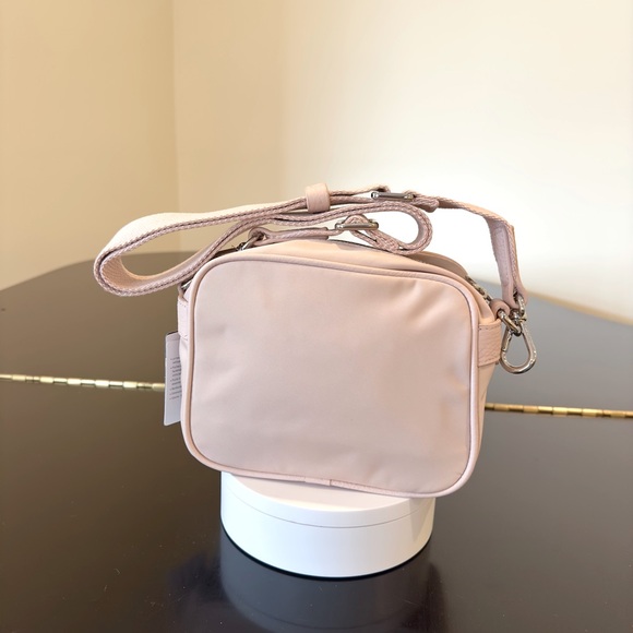 NWT Athletic Athleisure Streetwear Lululemon Now and Always Crossbody Mini/Bag - Picture 9 of 17